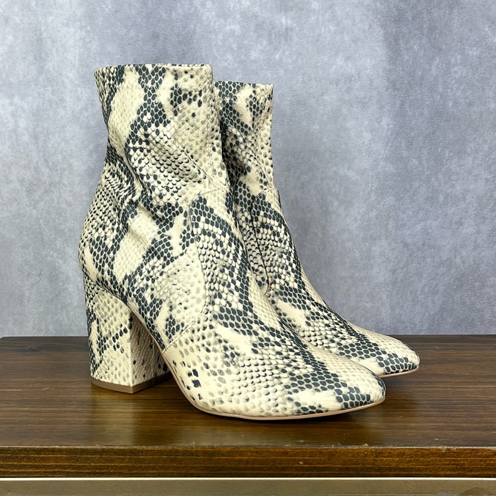 Steve Madden Heeled Booties